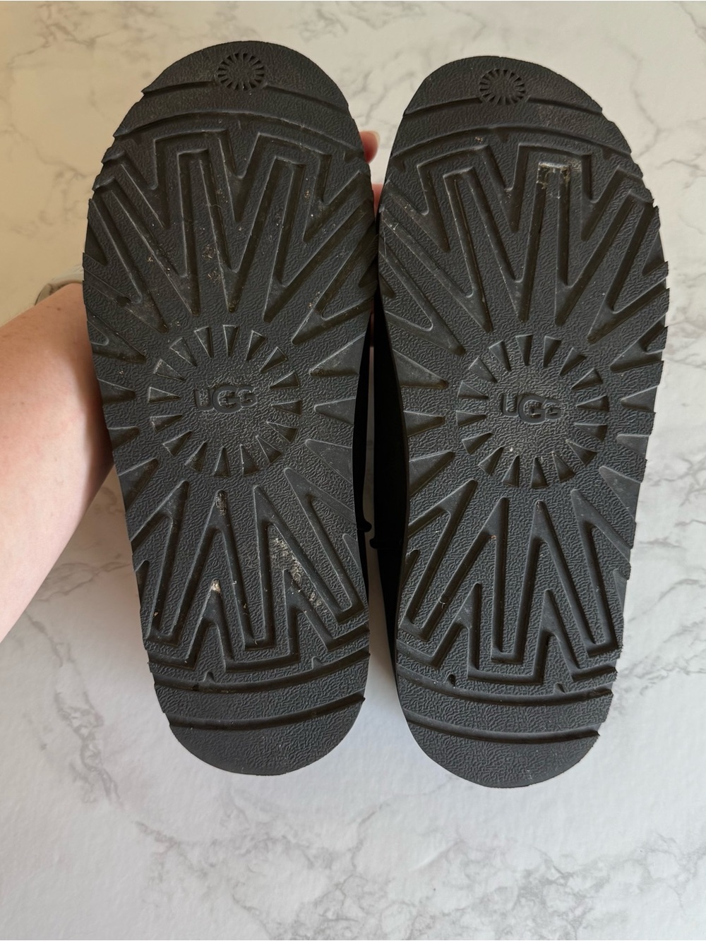 Ugg Otzo Clog Black Slip on Size 8 - Picture 4 of 4
